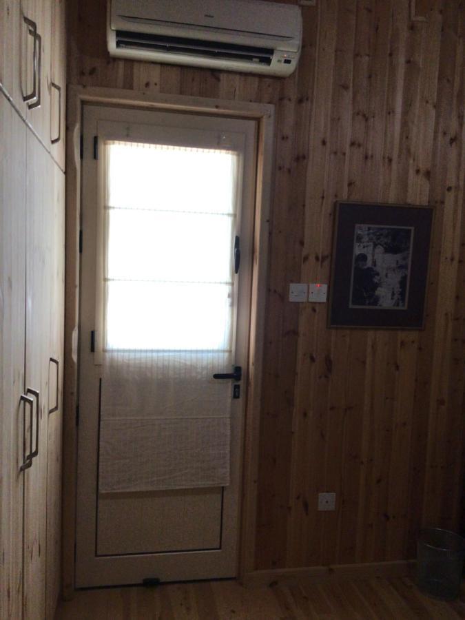 Goudhi Pervolaris Cottages 2 מראה חיצוני תמונה